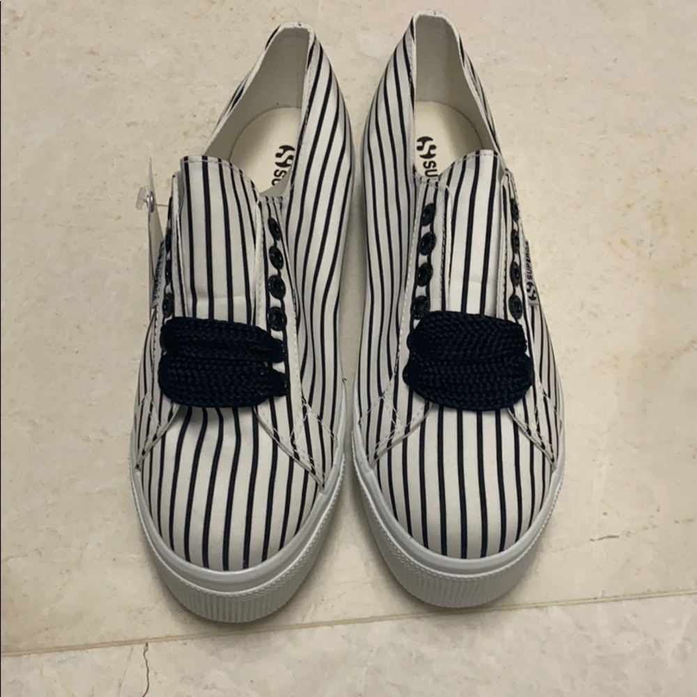 Superga Women’s black & white 2790 CotstripeW